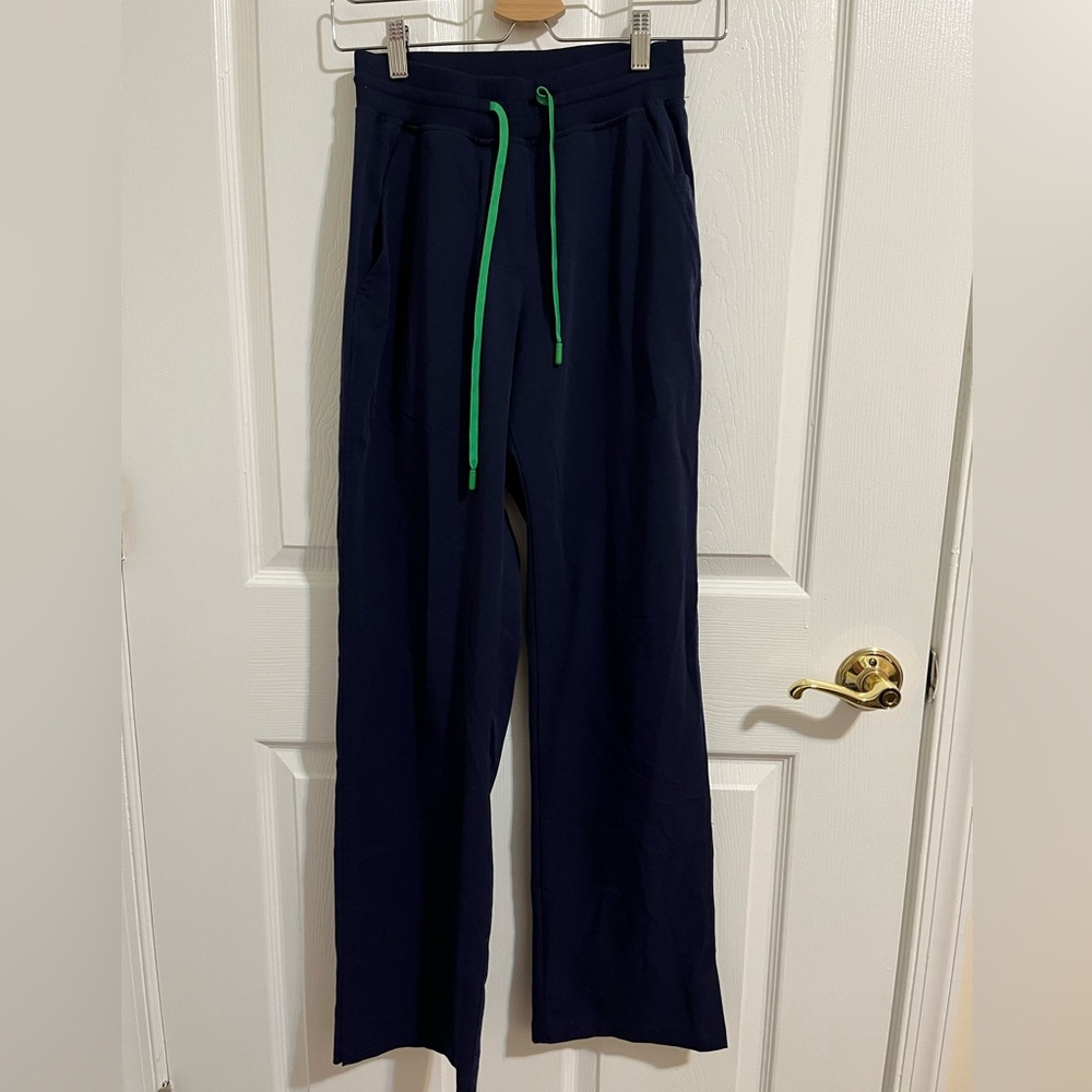 Welles Navy Scrub Pants with Green Drawstring